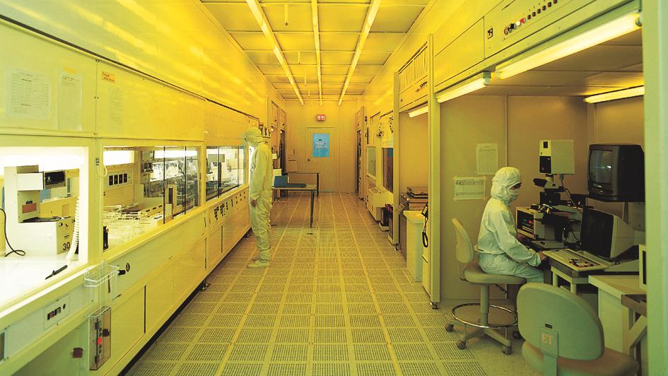 100級電子無塵車間的圖片 100級電子無塵車間的圖片